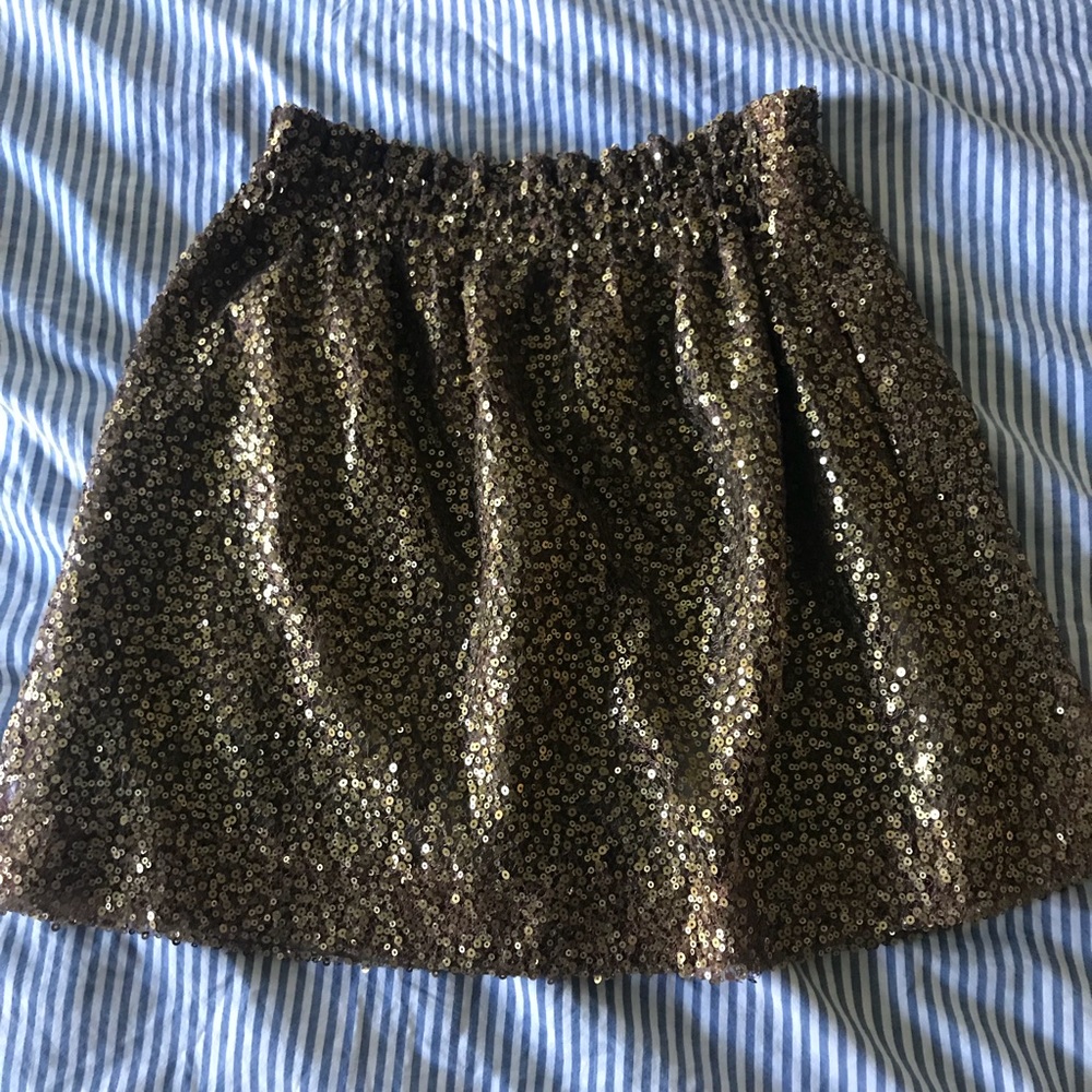 J. Crew Gold glitter skirt Size 4